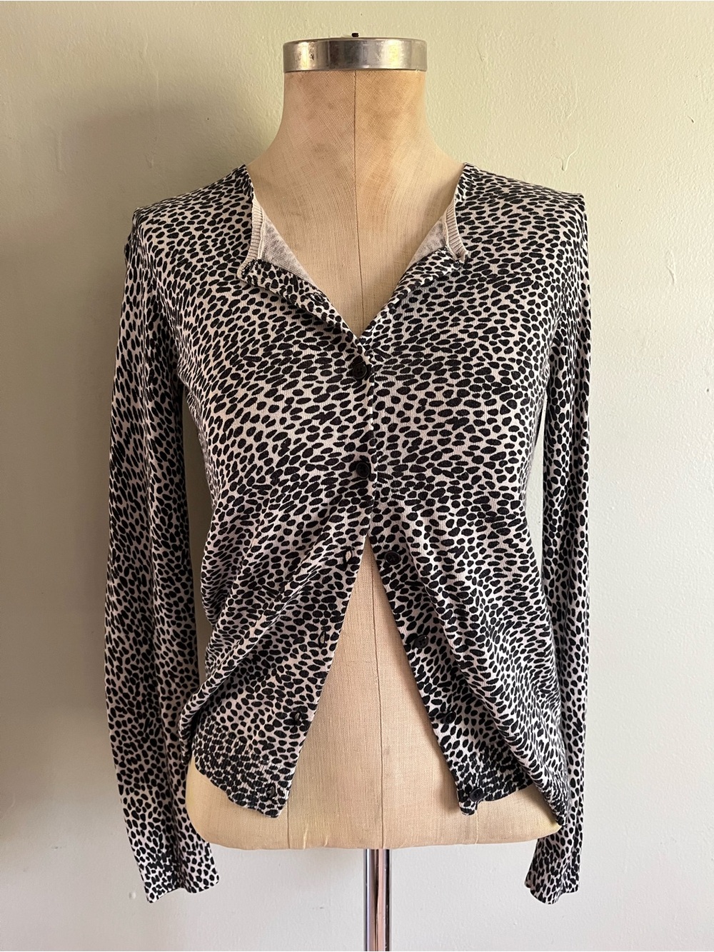 Vintage Ann Taylor Leopard Print lightweight cardigan